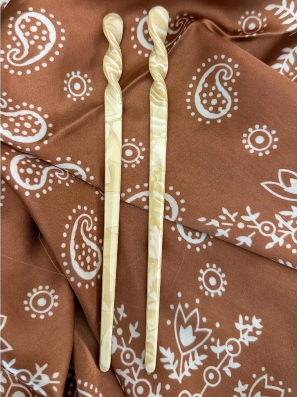 Minimalist Hair Stick Set Tortoiseshell Beige Pink Bun Hair Pins Women Elegant